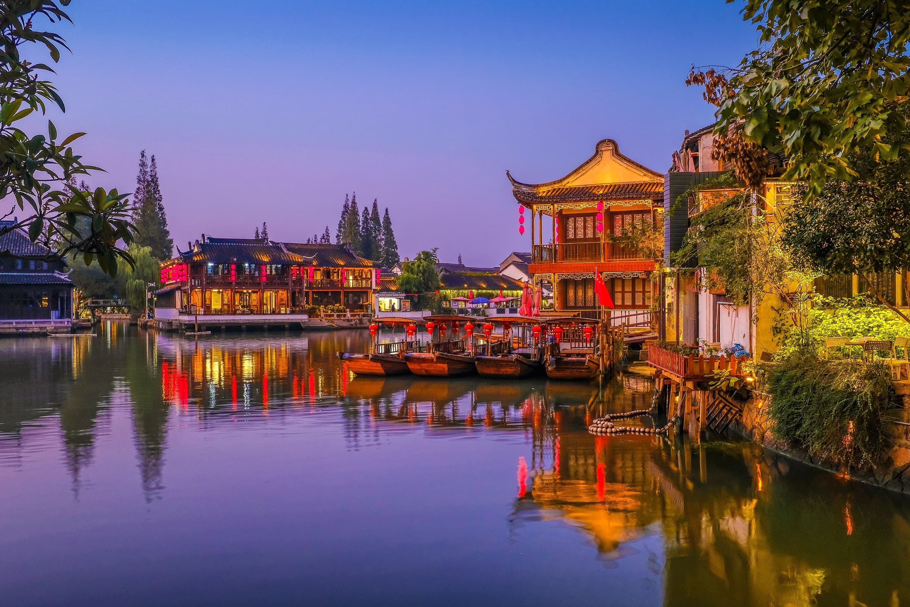 SPRING CHINA + NIU SHOU SHAN CULTURAL PARK & ZHUJIAJIAO WATER TOWN