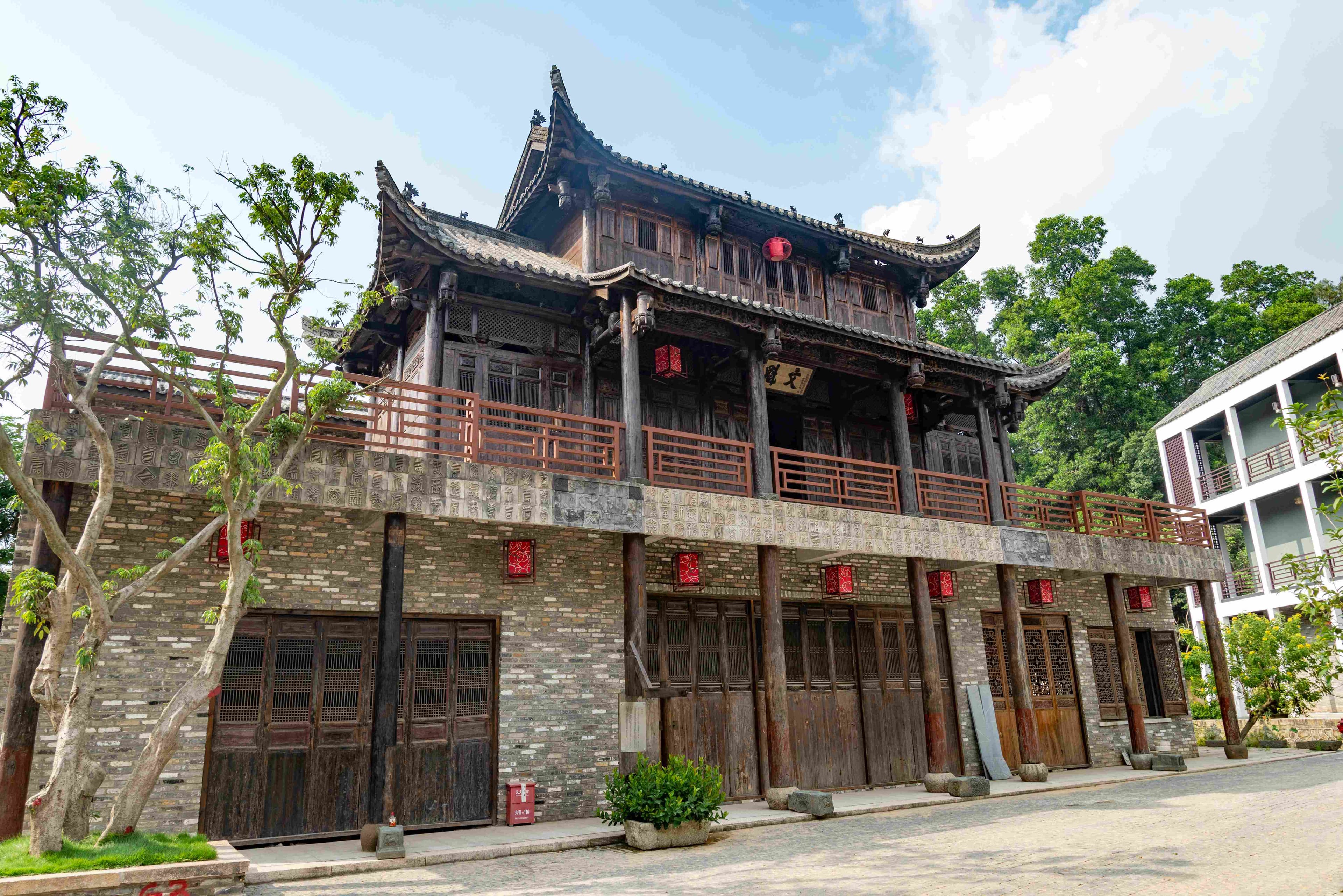 HIGHLIGHT OF HONG KONG MACAU SHENZHEN + ZHUHAI